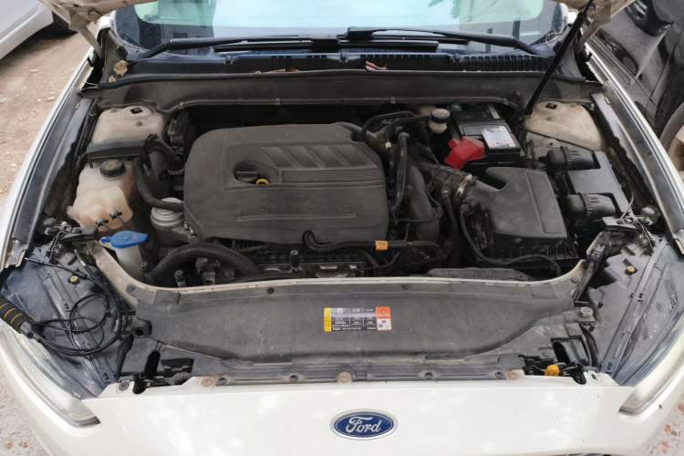 Used Ford Mondeo 2013 1.5L GTDi180 Fashion Edition Engine Bay
