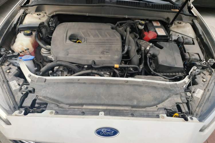 Used Ford Mondeo 2013 1.5L GTDi180 Fashion Edition Engine Bay