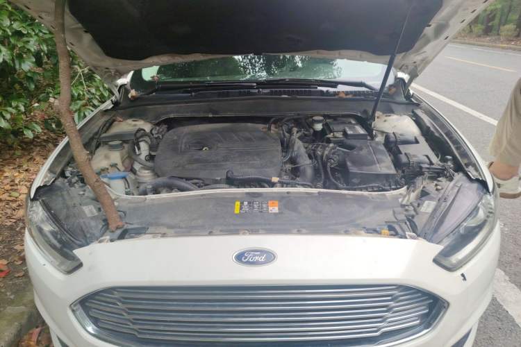 Used Ford Mondeo 2013 1.5L GTDi180 Fashion Edition Engine Bay