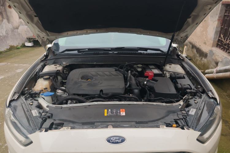 Used Ford Mondeo 2013 1.5L GTDi180 Fashion Edition Engine Bay