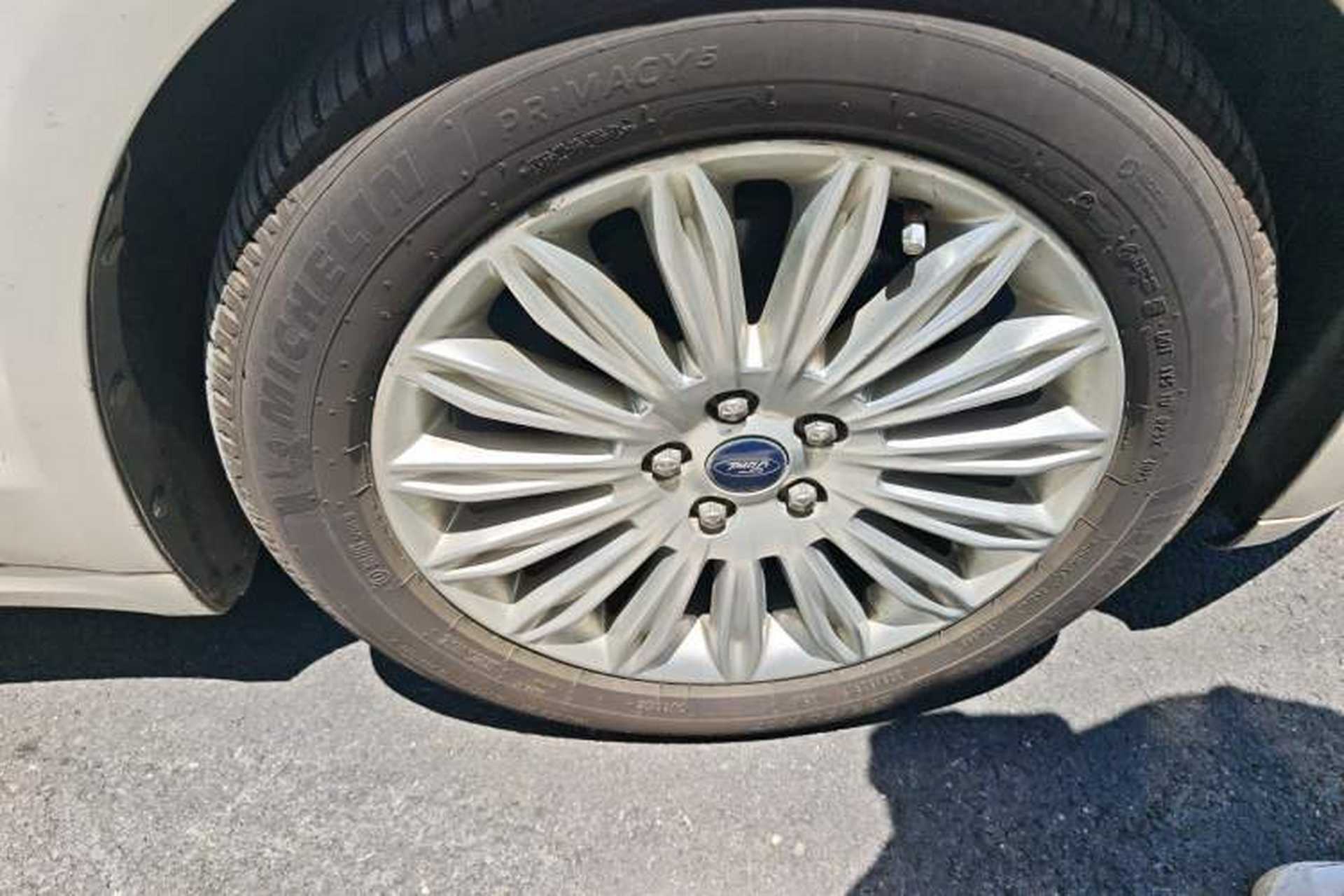 Used Ford Mondeo 2013 2.0L GTDi 200 Fashion Edition Exterior 1