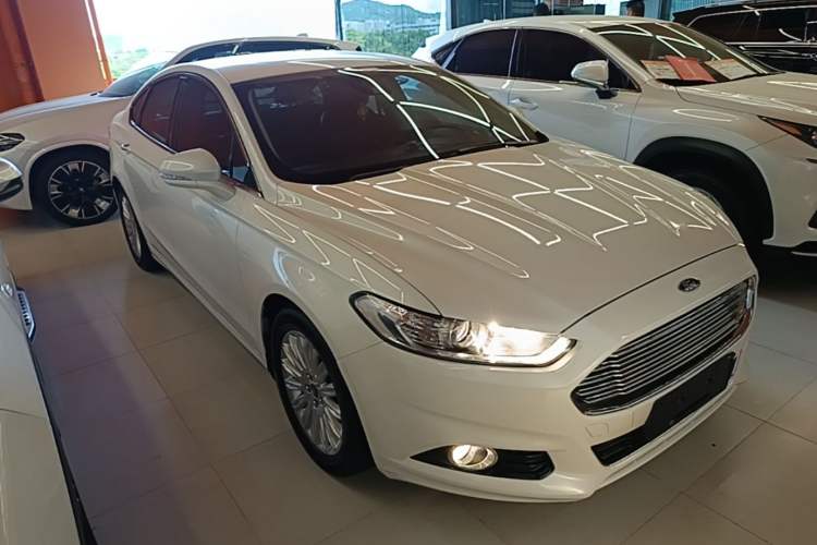 Used Ford Mondeo 2013 2.0L GTDi 200 Fashion Edition Exterior 1