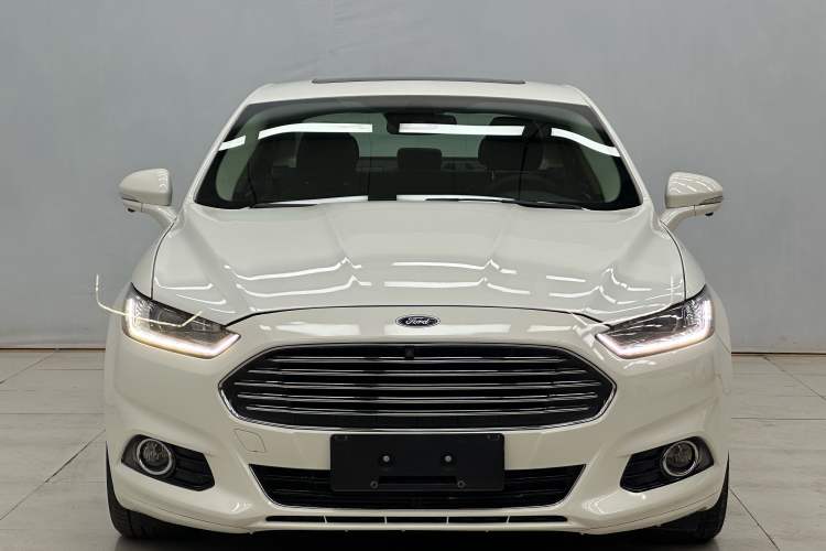 Used Ford Mondeo 2013 2.0L GTDi 200 Fashion Edition Exterior 1