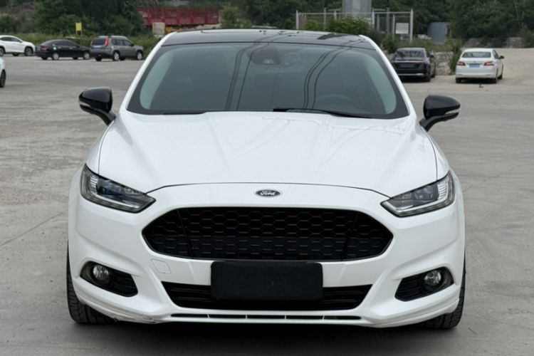 Used Ford Mondeo 2013 2.0L GTDi240 Luxury Sport Model Exterior 1