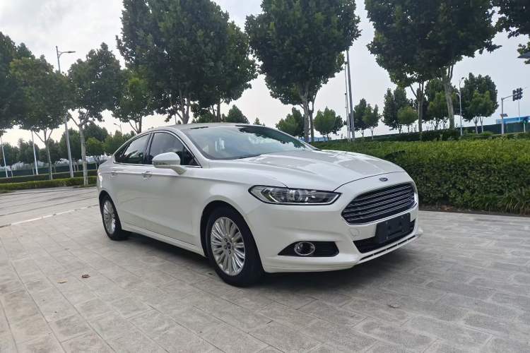 Used Ford Mondeo 2013 2.0L GTDi 200 Fashion Edition Exterior 1