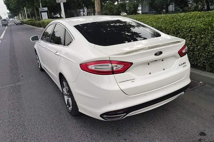 Used Ford Mondeo 2013 2.0L GTDi240 Luxury Sport Model Exterior 2