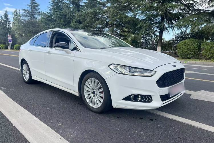 Used Ford Mondeo 2013 2.0L GTDi 200 Luxury Model Exterior 2