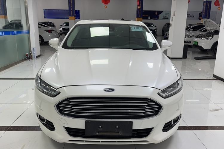 Used Ford Mondeo 2013 2.0L GTDi 200 Luxury Model Exterior 2