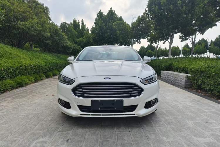 Used Ford Mondeo 2013 2.0L GTDi 200 Fashion Edition Exterior 2