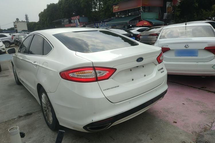 Used Ford Mondeo 2013 2.0L GTDi 200 Luxury Model Exterior 2