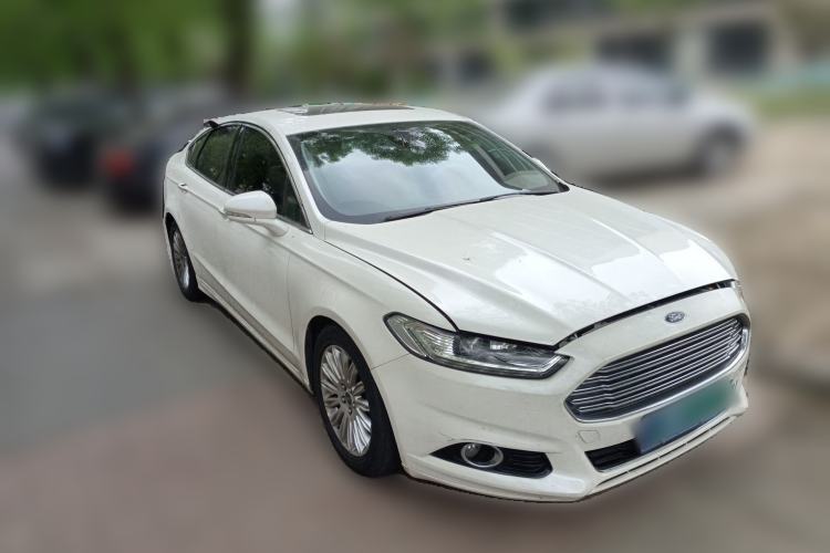 Used Ford Mondeo 2013 2.0L GTDi 200 Luxury Model Exterior 2