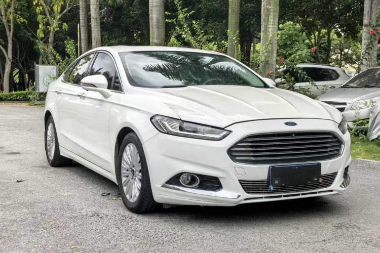 Used Ford Mondeo 2013 2.0L GTDi 200 Luxury Model Exterior 3