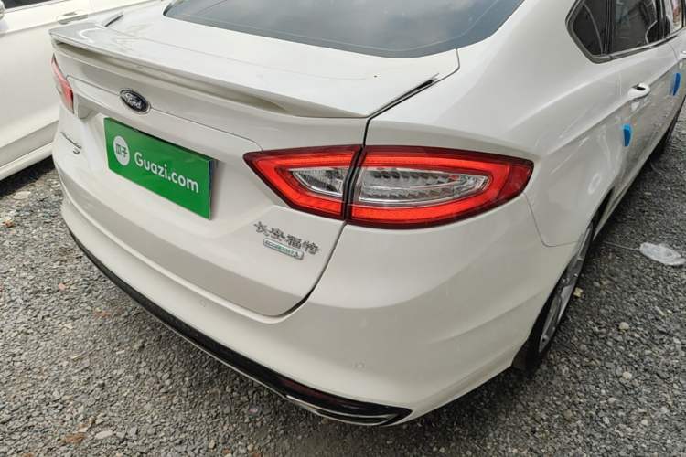Used Ford Mondeo 2013 2.0L GTDi240 Luxury Sport Model Exterior 3