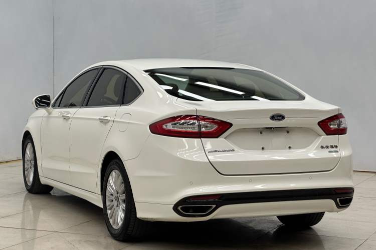 Used Ford Mondeo 2013 2.0L GTDi 200 Fashion Edition Exterior 3