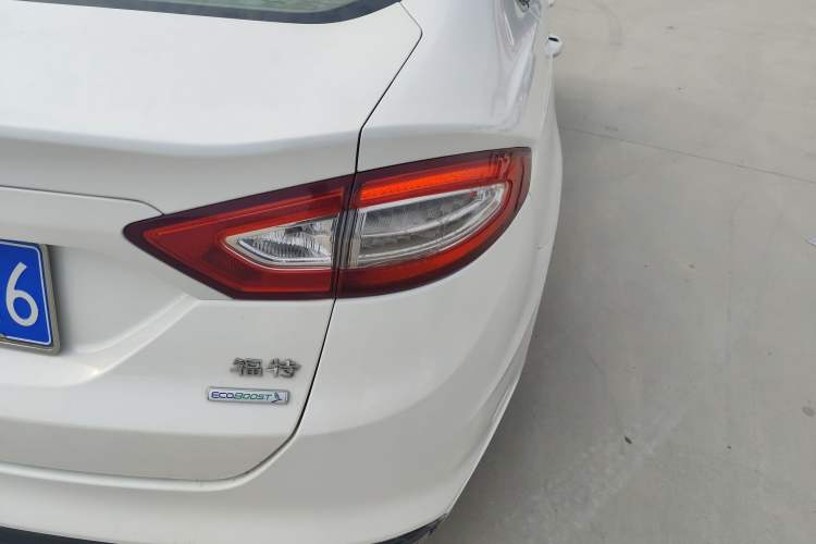 Used Ford Mondeo 2013 1.5L GTDi180 Comfort Model Exterior 3