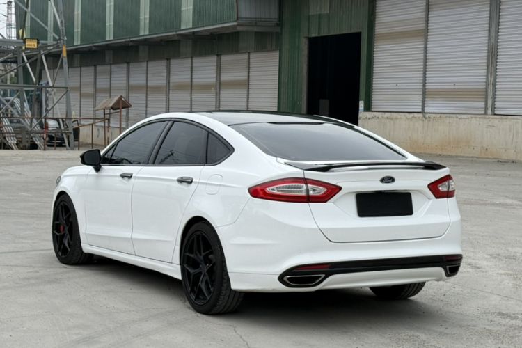 Used Ford Mondeo 2013 2.0L GTDi240 Luxury Sport Model Exterior 3