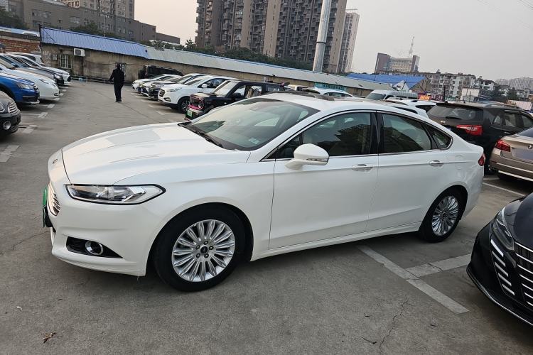Used Ford Mondeo 2013 2.0L GTDi 200 Fashion Edition Exterior 3