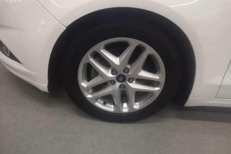 Used Ford Mondeo 2013 1.5L GTDi180 Fashion Edition Exterior 4