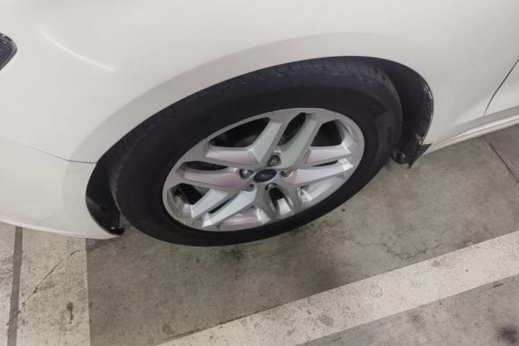 Used Ford Mondeo 2013 1.5L GTDi180 Fashion Edition Exterior 4