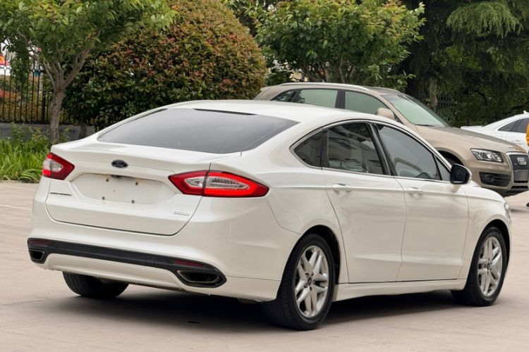 Used Ford Mondeo 2013 1.5L GTDi180 Fashion Edition Exterior 4