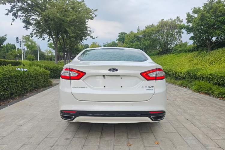 Used Ford Mondeo 2013 2.0L GTDi 200 Fashion Edition Exterior 4