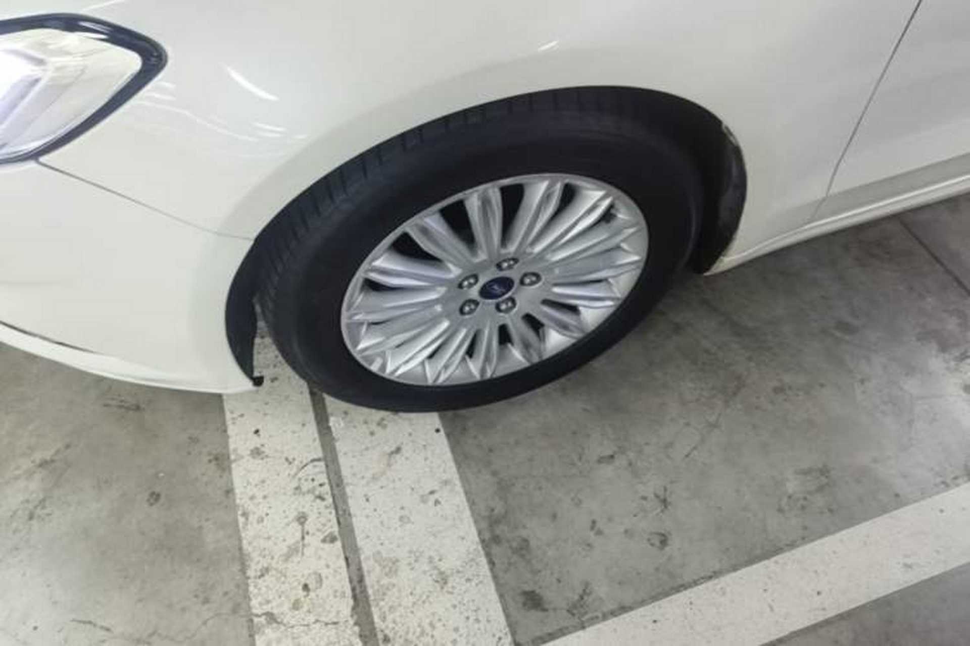 Used Ford Mondeo 2013 2.0L GTDi 200 Fashion Edition Exterior 4
