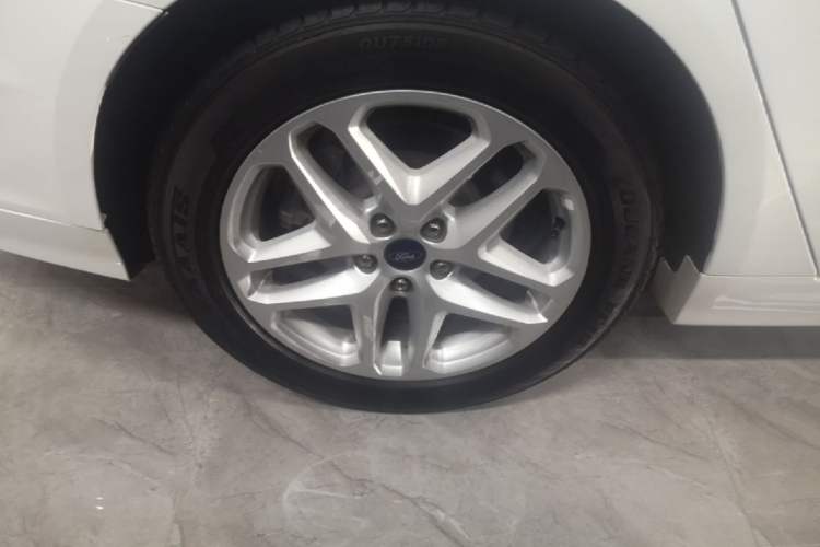 Used Ford Mondeo 2013 1.5L GTDi180 Fashion Edition Exterior 5