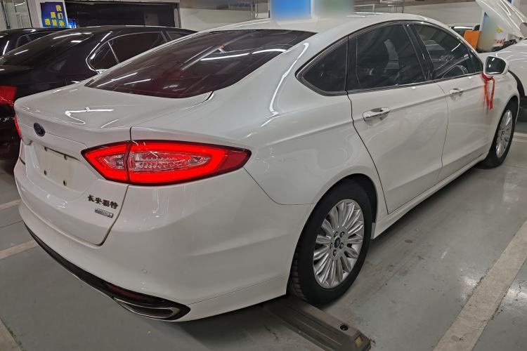 Used Ford Mondeo 2013 2.0L GTDi 200 Fashion Edition Exterior 5