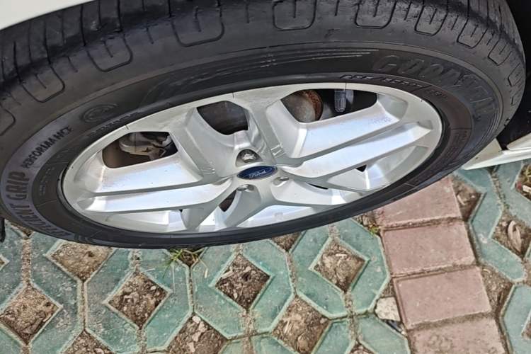 Used Ford Mondeo 2013 1.5L GTDi180 Fashion Edition Exterior 5