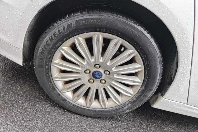 Used Ford Mondeo 2013 2.0L GTDi 200 Fashion Edition Exterior 5