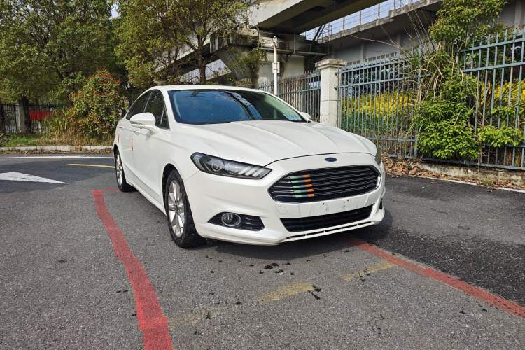 Used Ford Mondeo 2013 2.0L GTDi 200 Fashion Edition Exterior 5