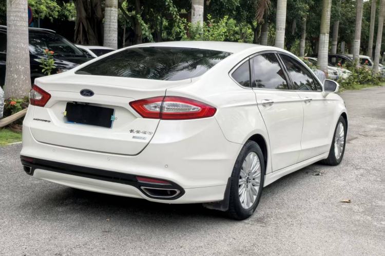 Used Ford Mondeo 2013 2.0L GTDi 200 Luxury Model Exterior 6