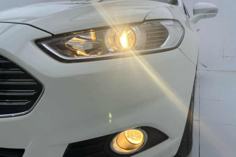 Used Ford Mondeo 2013 1.5L GTDi180 Fashion Edition Exterior 6