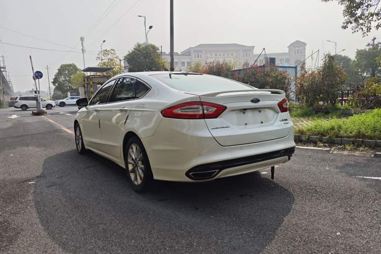 Used Ford Mondeo 2013 2.0L GTDi 200 Fashion Edition Exterior 8