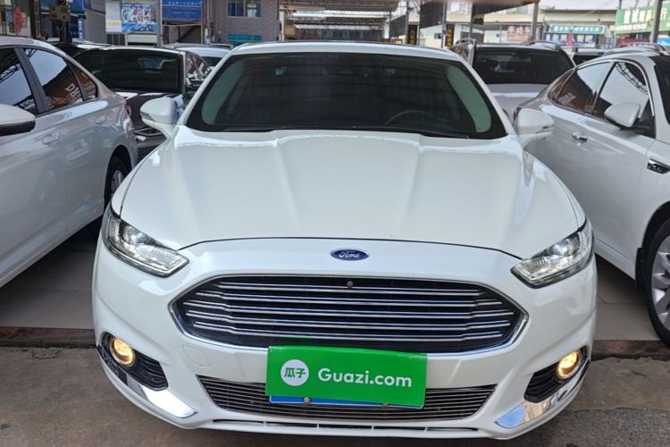 Used Ford Mondeo 2013 2.0L GTDi 200 Luxury Model Front