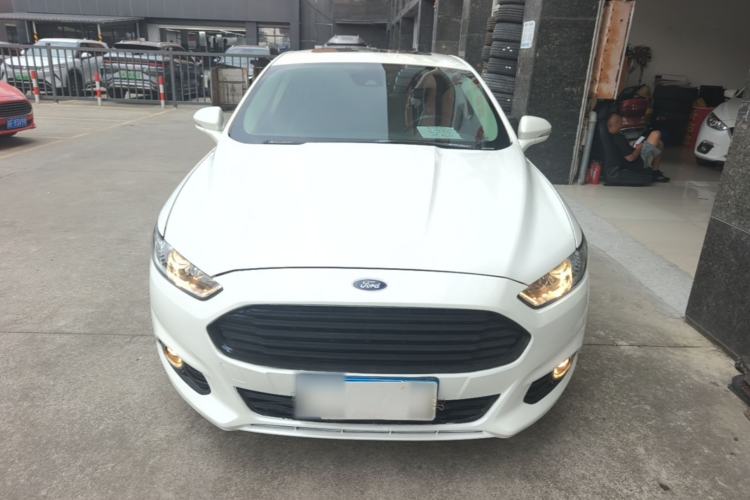 Used Ford Mondeo 2013 2.0L GTDi 200 Fashion Edition Front