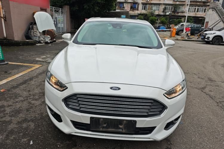 Used Ford Mondeo 2013 2.0L GTDi 200 Fashion Edition Front