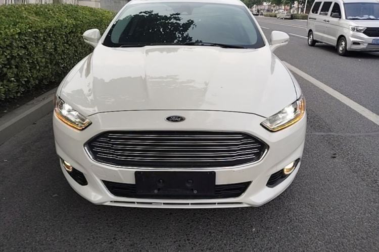 Used Ford Mondeo 2013 2.0L GTDi240 Luxury Sport Model Front