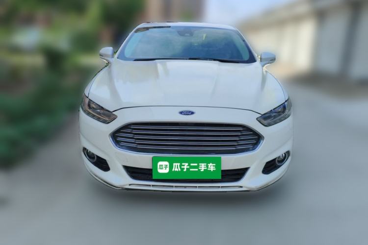 Used Ford Mondeo 2013 2.0L GTDi 200 Luxury Model Front