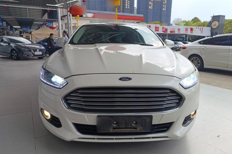 Used Ford Mondeo 2013 2.0L GTDi 200 Fashion Edition Front
