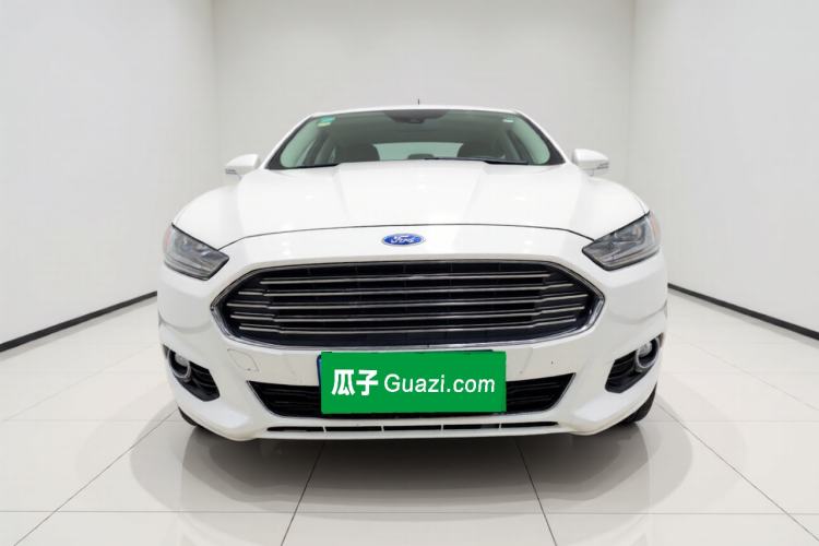 Used Ford Mondeo 2013 2.0L GTDi 200 Luxury Model Front
