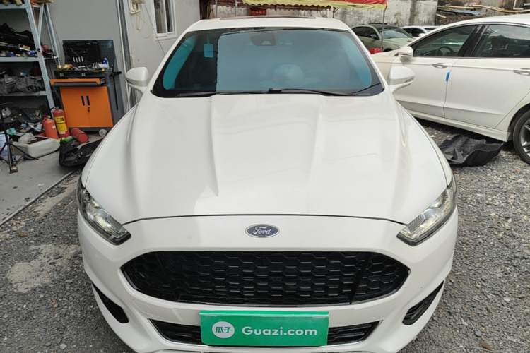 Used Ford Mondeo 2013 2.0L GTDi240 Luxury Sport Model Front
