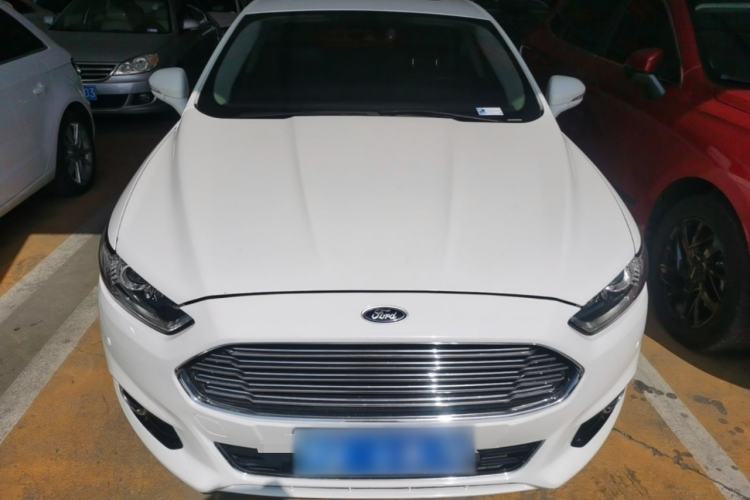 Used Ford Mondeo 2013 2.0L GTDi 200 Fashion Edition Front