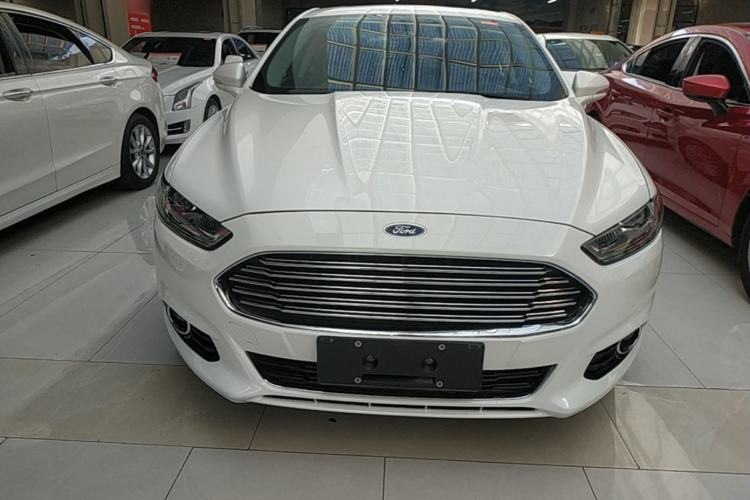 Used Ford Mondeo 2013 2.0L GTDi 200 Luxury Model Front