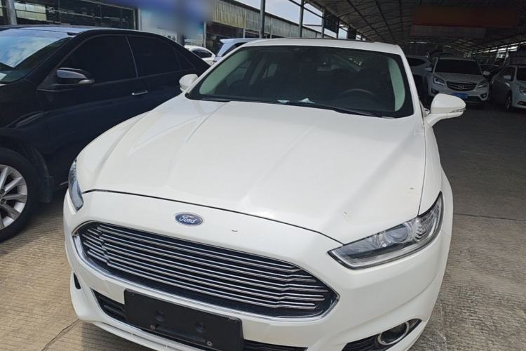 Used Ford Mondeo 2013 2.0L GTDi 200 Fashion Edition Front