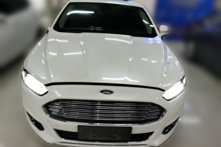 Used Ford Mondeo 2013 2.0L GTDi 200 Fashion Edition Front