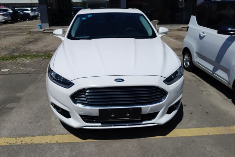Used Ford Mondeo 2013 2.0L GTDi 200 Fashion Edition Front