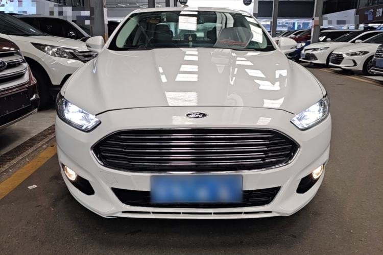 Used Ford Mondeo 2013 2.0L GTDi 200 Luxury Model Front
