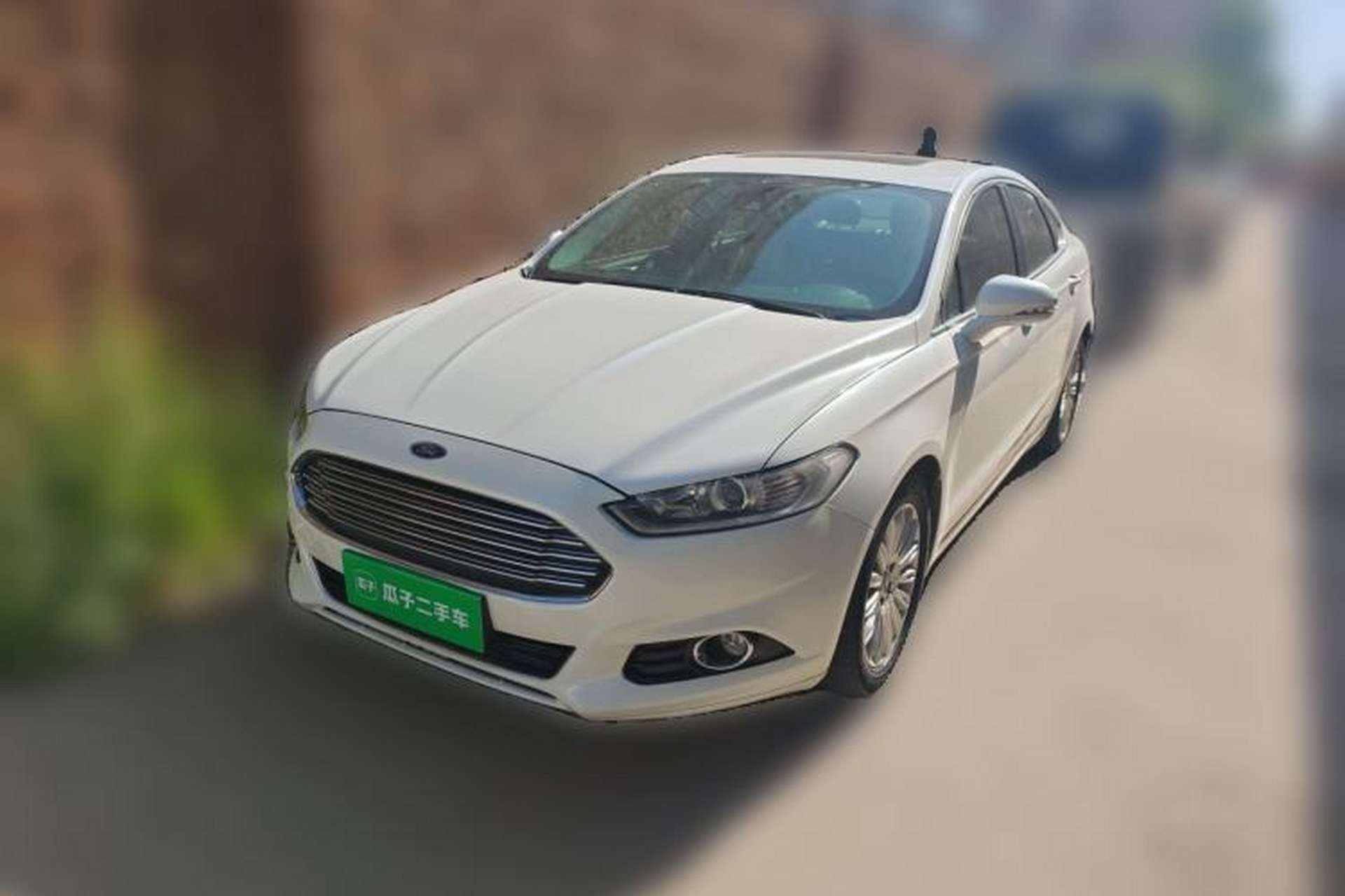 Used Ford Mondeo 2013 2.0L GTDi 200 Fashion Edition Front Left 45 Deg
