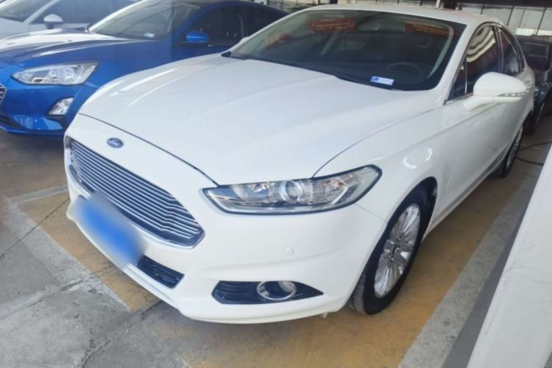 Used Ford Mondeo 2013 2.0L GTDi 200 Fashion Edition Front Left 45 Deg